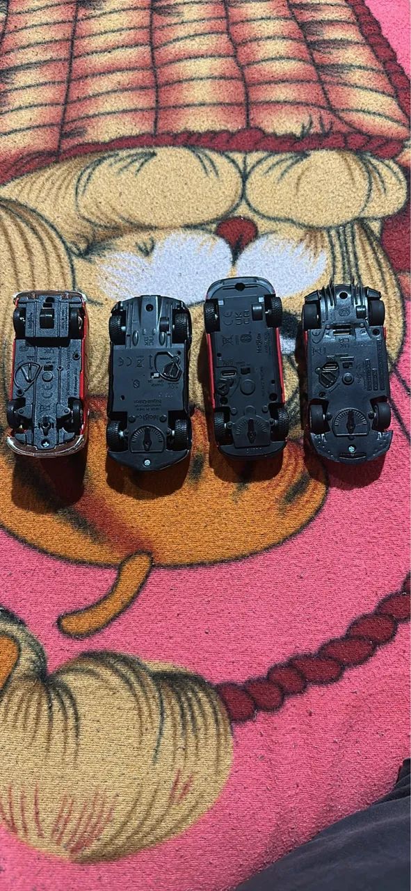 Die-cast Maisto carrin controlado por Bluetooth do celular  - Foto 3