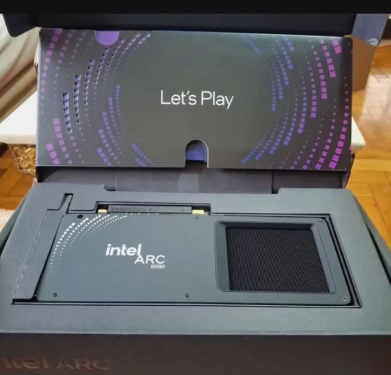 Placa de Vídeo Intel Arc B580 Edição Limitada 12GB GDDR6 Xe2 Ray Tracing Nova - Foto 4