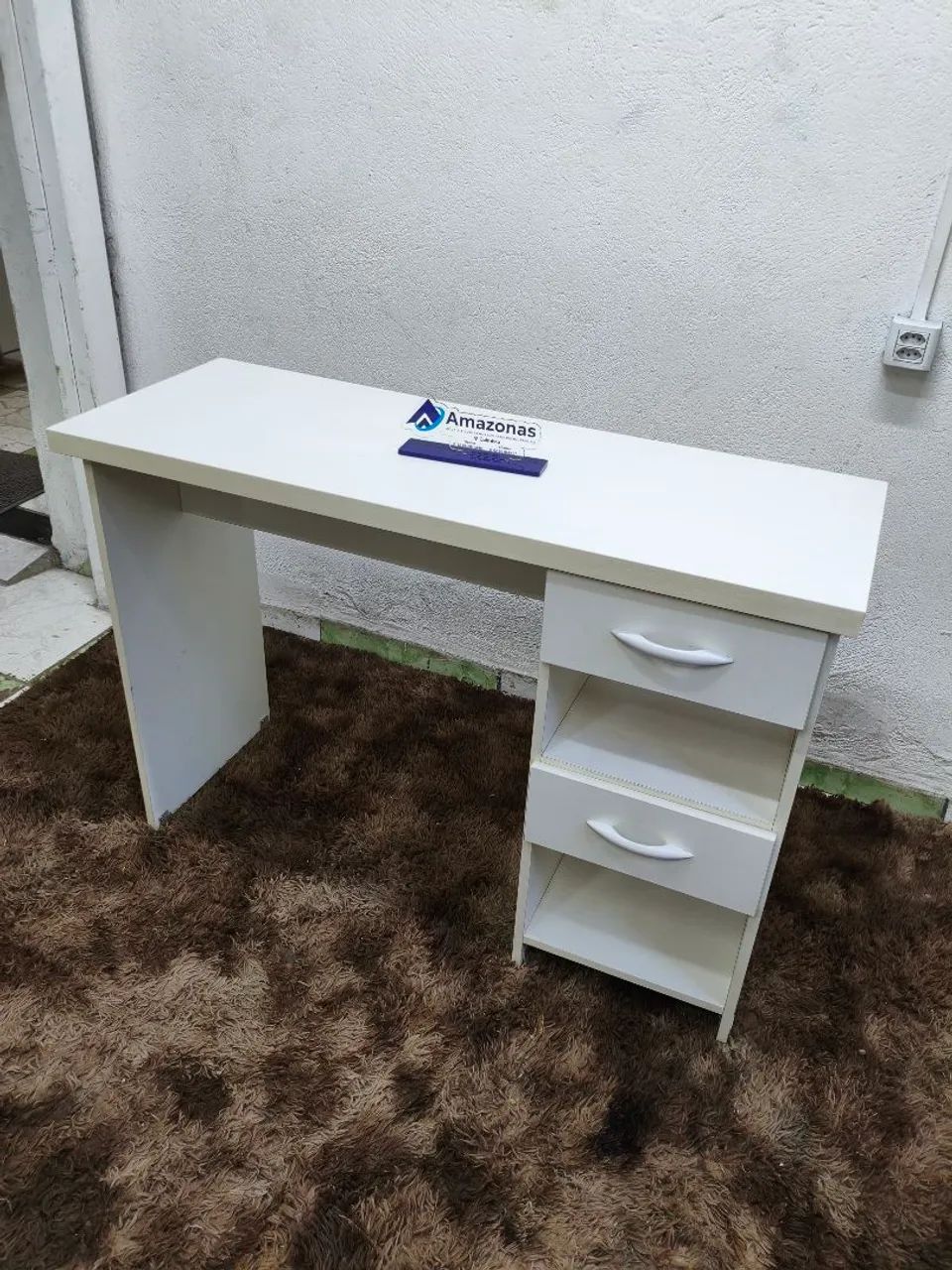 Mesa Reta Branca - Usada  - Foto 4
