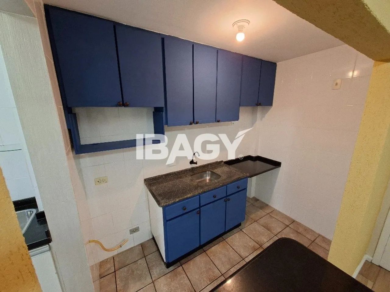 Excelente Apartamento 2 dormitório(s) em Coqueiros - Florianópolis - Foto 4