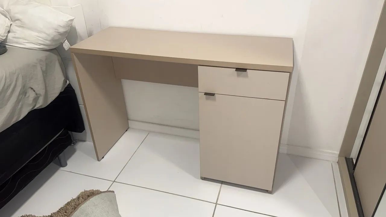 Escrivaninha 