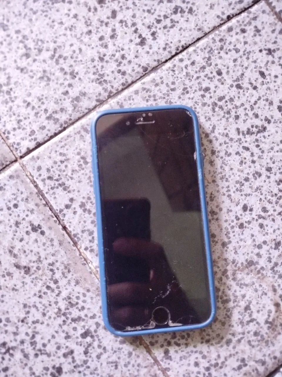iPhone SE