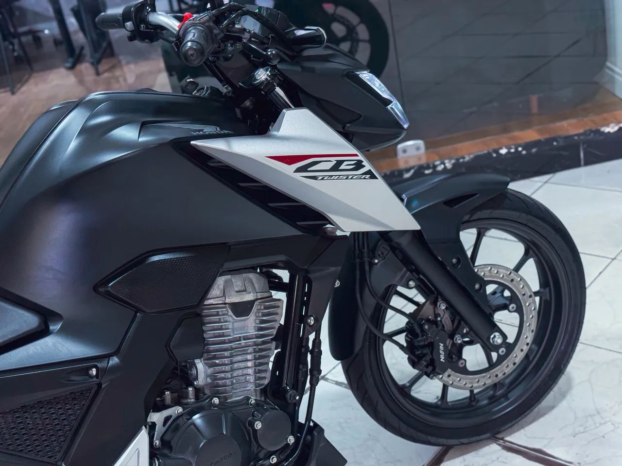 CB TWISTER 300F FLEX 2026 - EXCLUSIVA - Foto 9