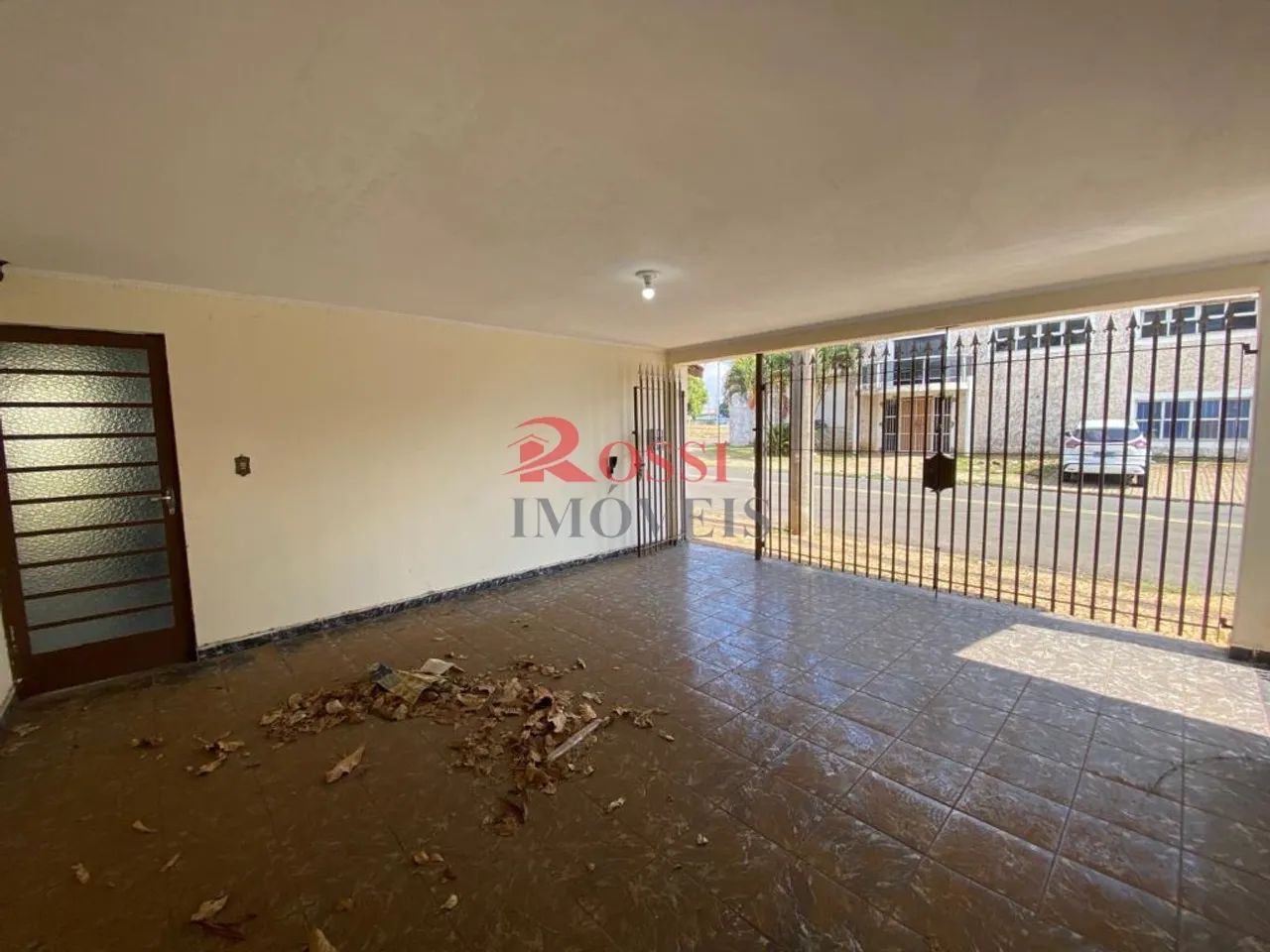 Venda de Casas / Padrão na cidade de Rio Claro - Foto 2