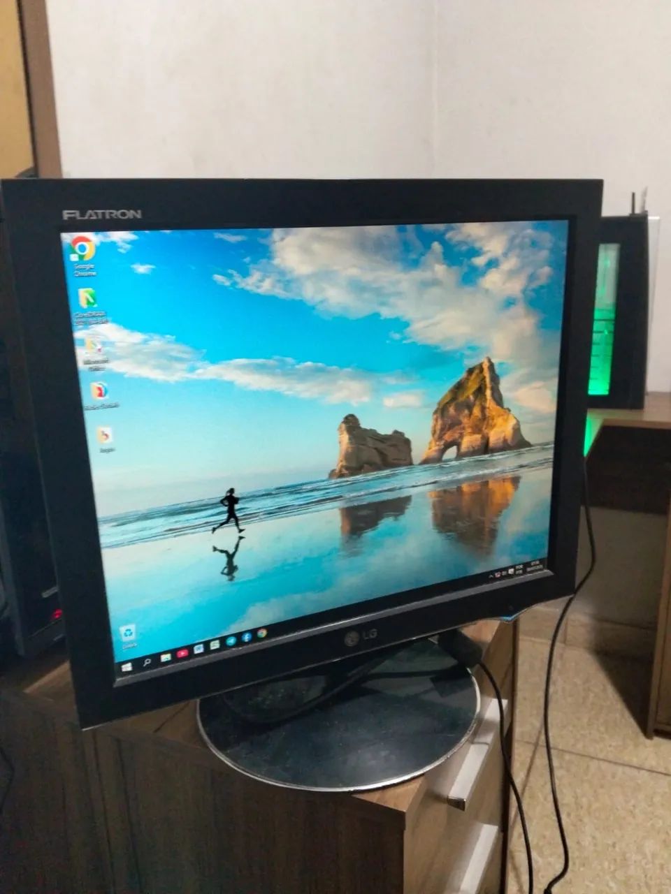 Monitor LG 21 polegadas 
