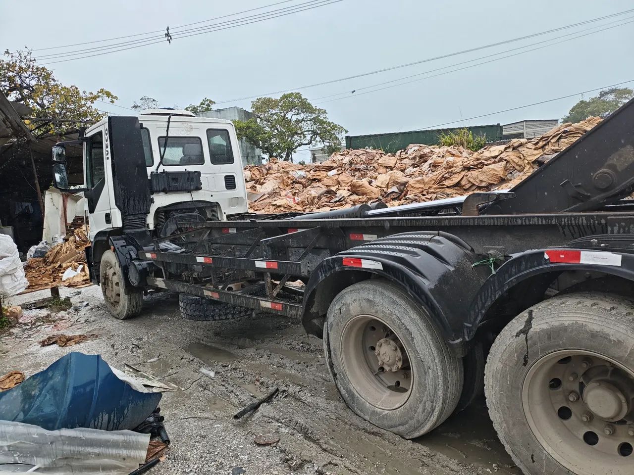 IVECO TECTOR 240E22 2013 - Foto 2