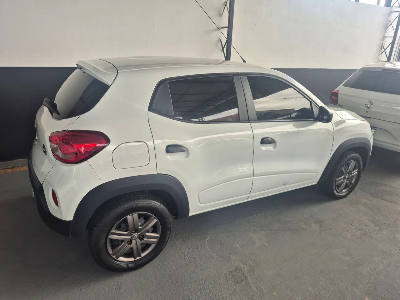 Renault Kwid Zen 1.0 Flex 12V 5P Mec. 2023 - Foto 3
