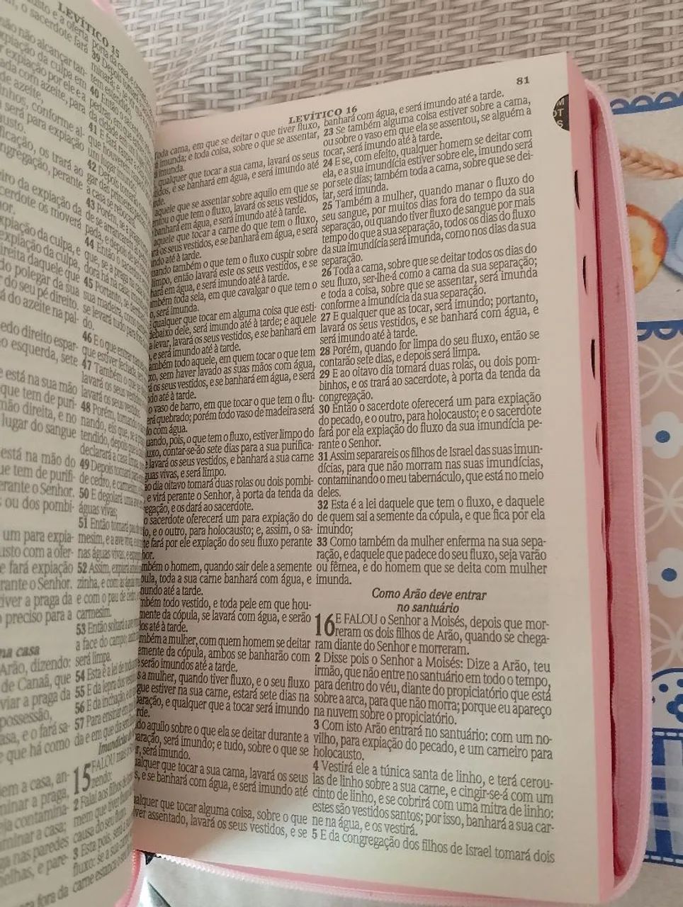 Vendo Bíblia com zíper  - Foto 3