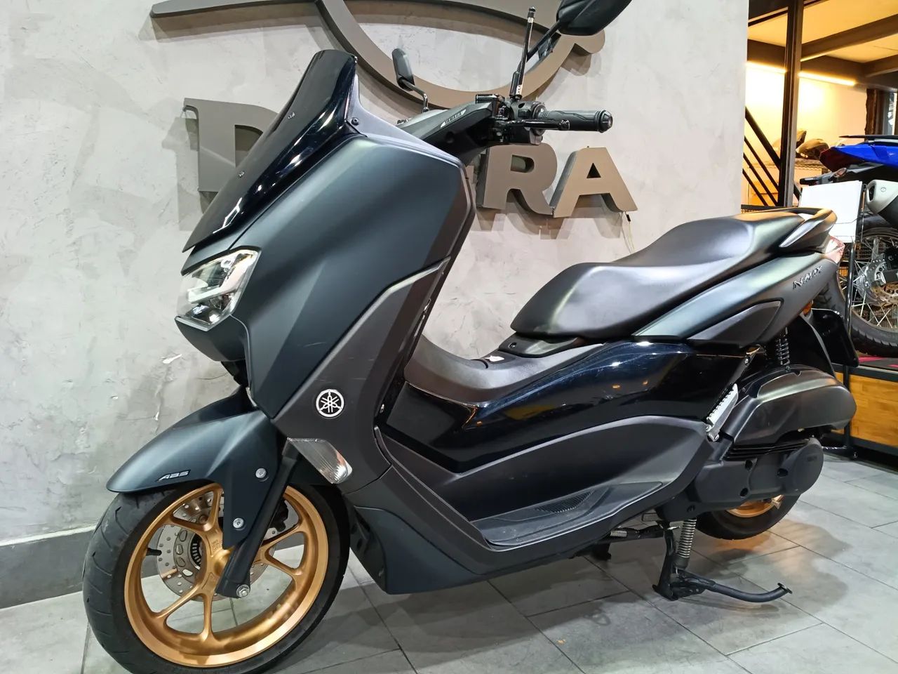 YAMAHA NMAX 160 ABS - Foto 3