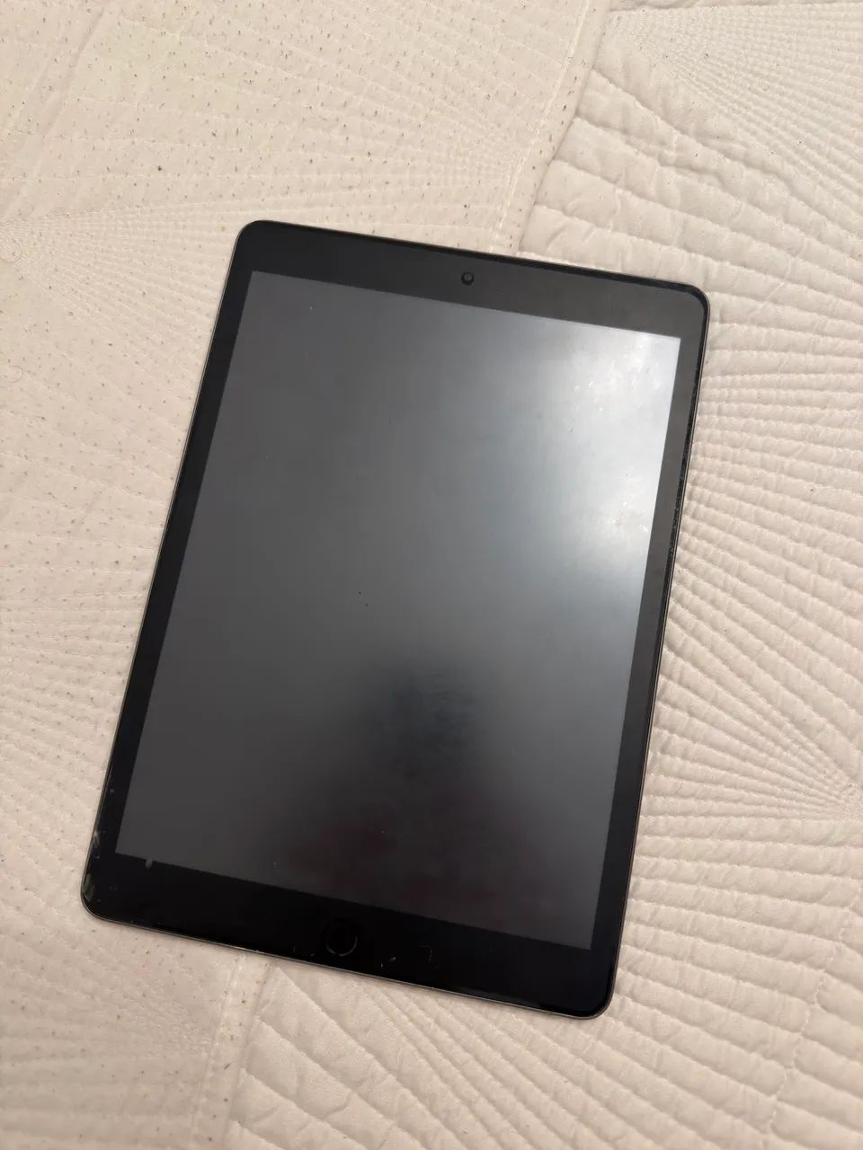 Ipad 9ª geração 64GB + Capa - Foto 2