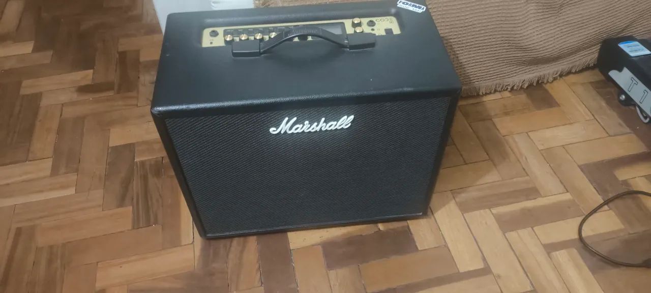 Caixa amplificada Marshall