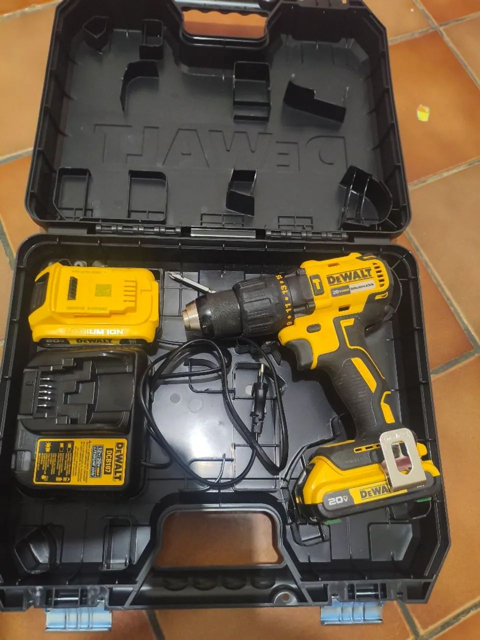 Parafusadeira Dewalt  - Foto 4