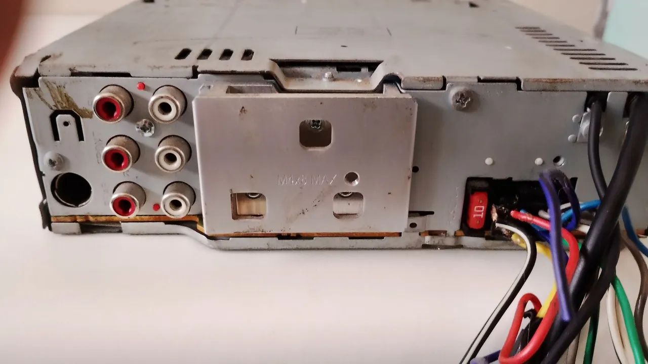 Rádio JVC módulo e cabos rca - Foto 3
