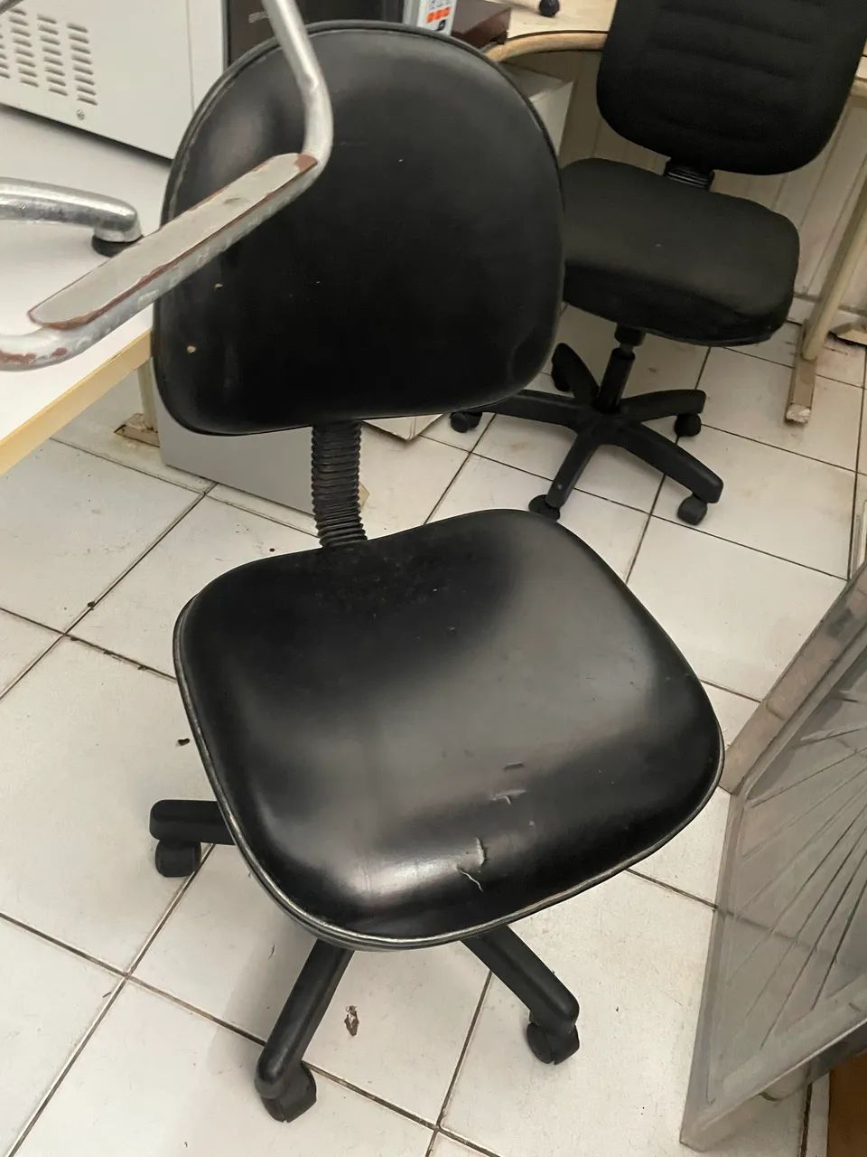 Cadeiras giratórias  - Foto 2