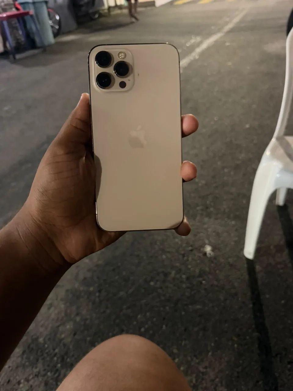 iPhone 12 Pro Max - Foto 2