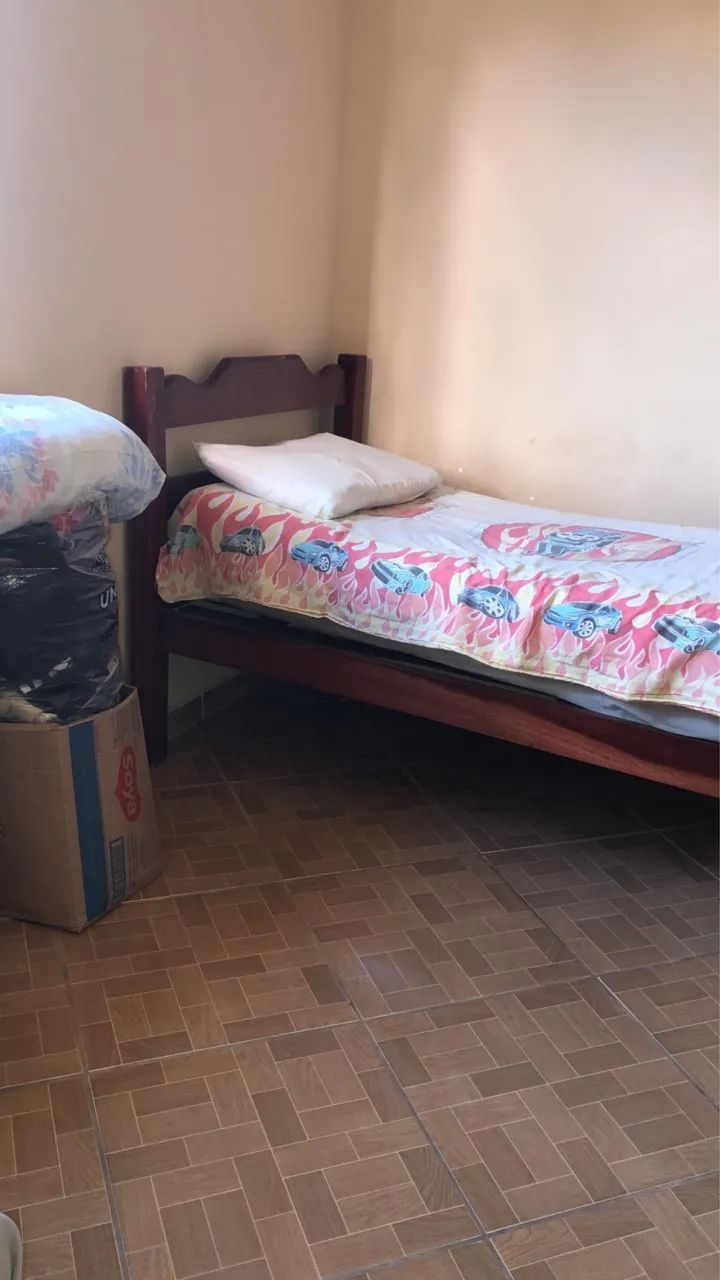 Vendo uma cama de solteiro e uma penteadeira  - Foto 3