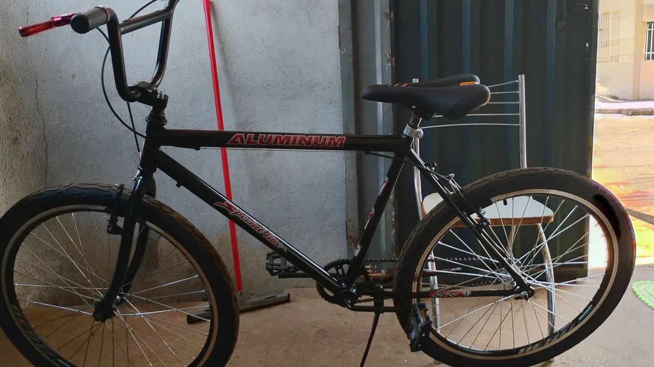 Bicicleta  - Foto 4