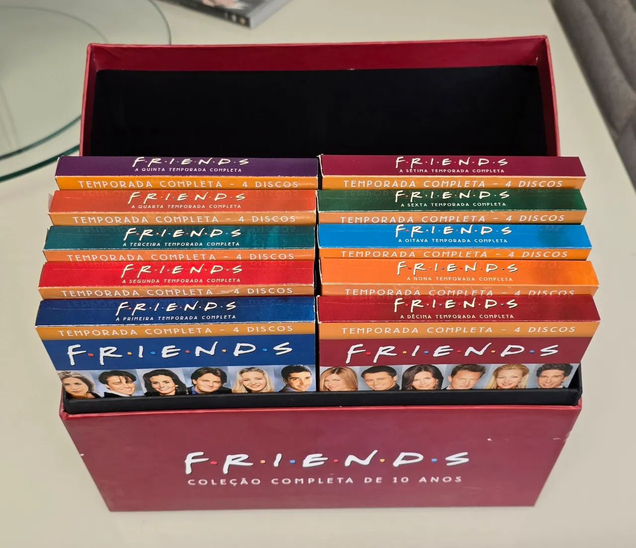 Friends - Box Completo com as 10 temporadas + brinde!!!  - Foto 2