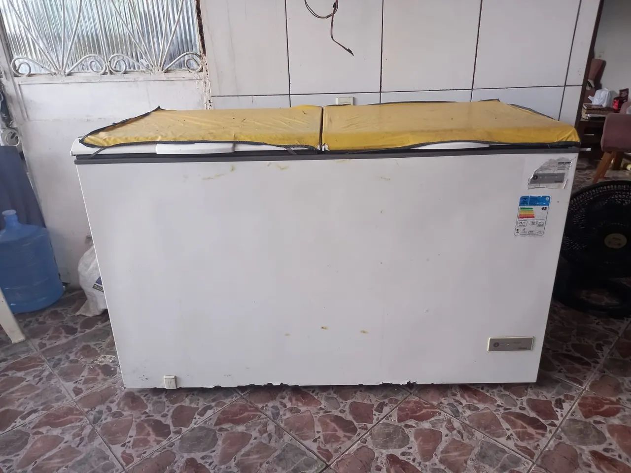 Freezer horizontal de duas portas