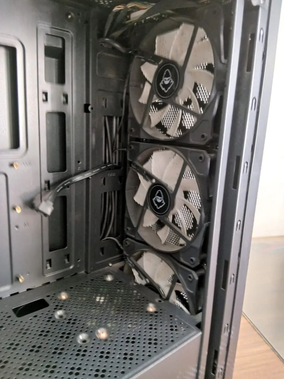 Gabinete Gamer Mancer  - Foto 3
