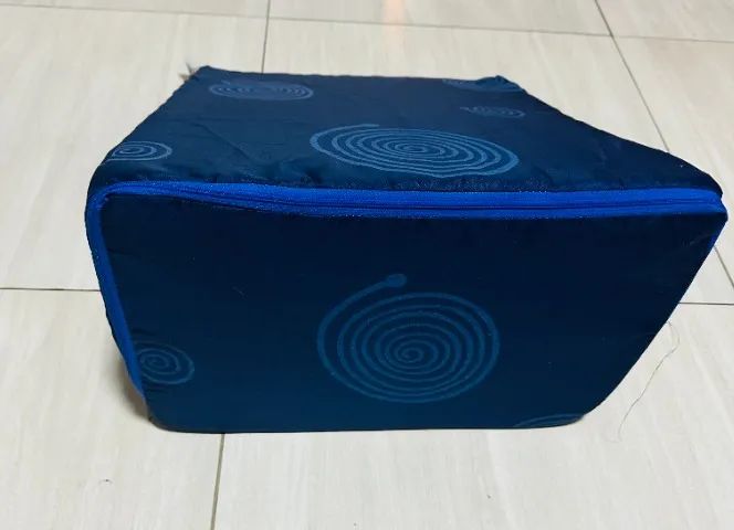 Almofada Triangular de Apoio - Excelente Estado - Foto 3
