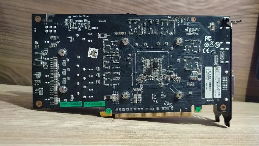 GTX 1060 6Gb GALAX  - Foto 4