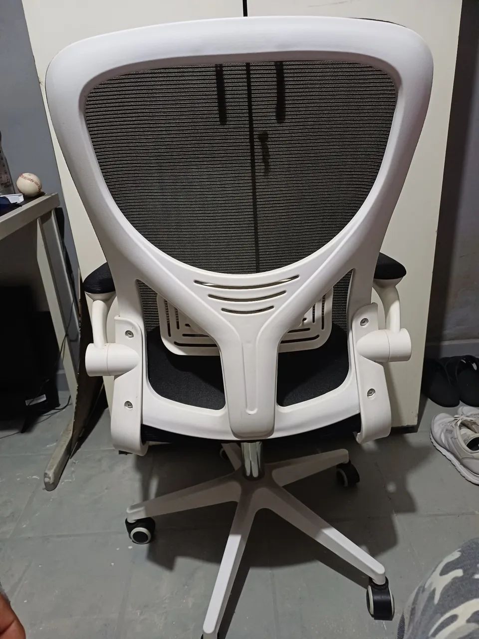 Cadeira ergonômica branca - Foto 4