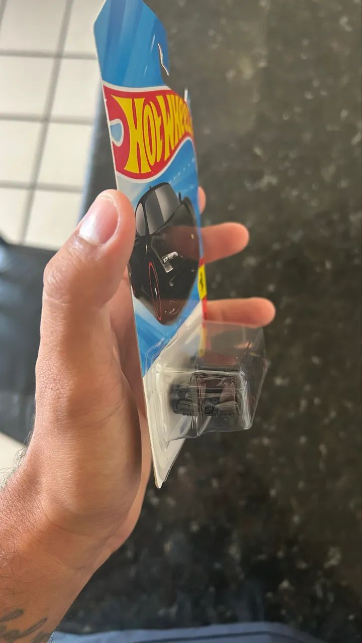 HotWheels Ferrari Stradale Preta - Foto 3