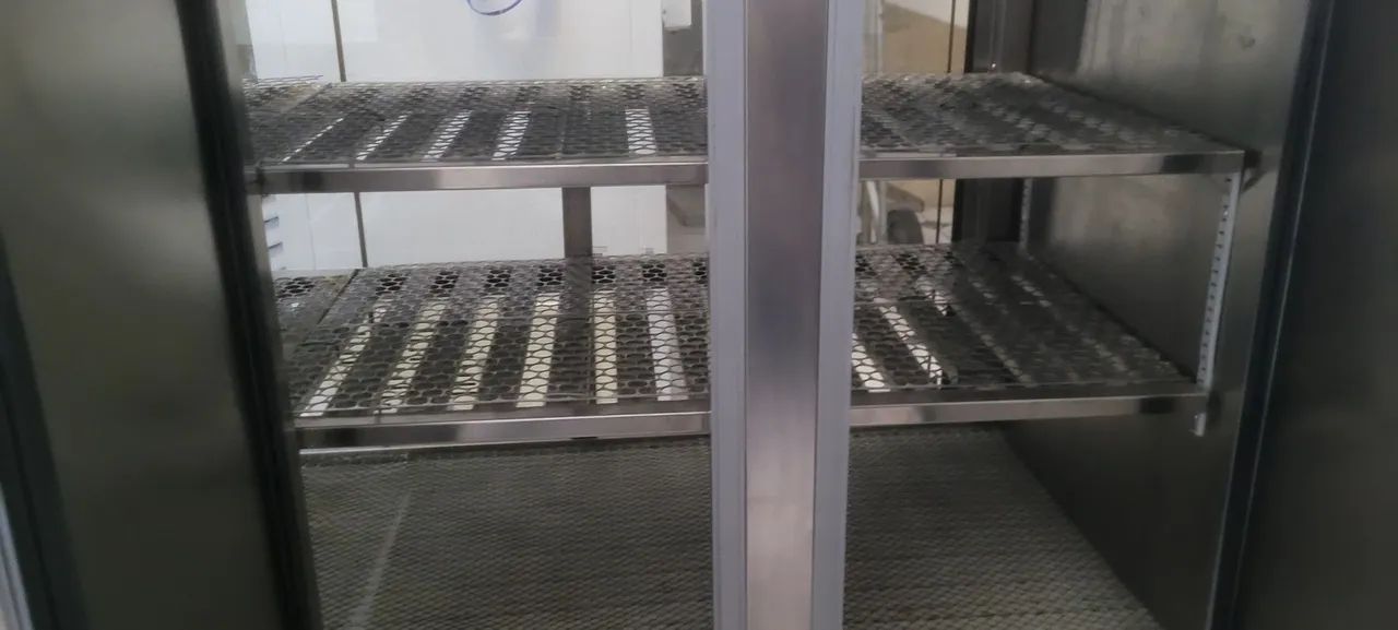 Geladeira monstruario e balcão inox 304 o mais resistente.  - Foto 3