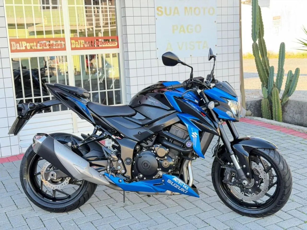 Suzuki 750 2021 - 1504006736 | OLX