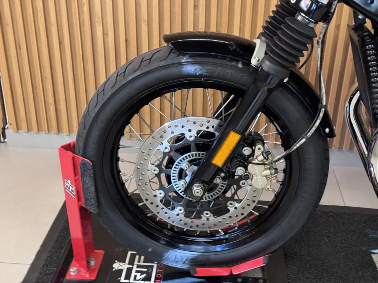 Royal Enfield Interceptor 650CC ABS 2022 - Foto 5