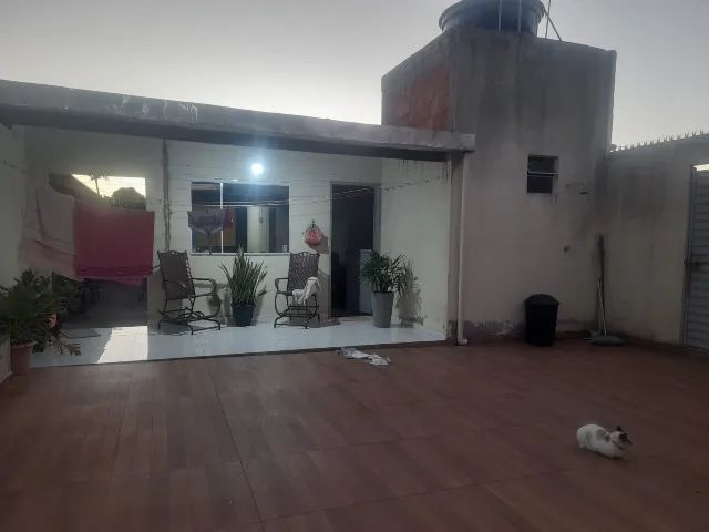 CASA COM MEIA TAREFA DE TERRA - Foto 2