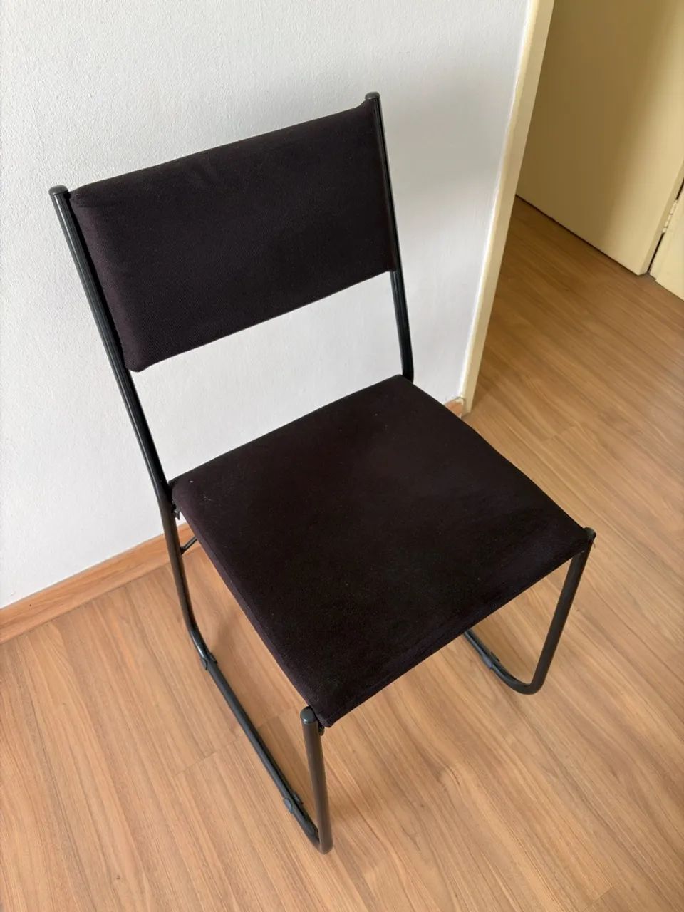Mesa de jantar com 4 cadeiras - Foto 4