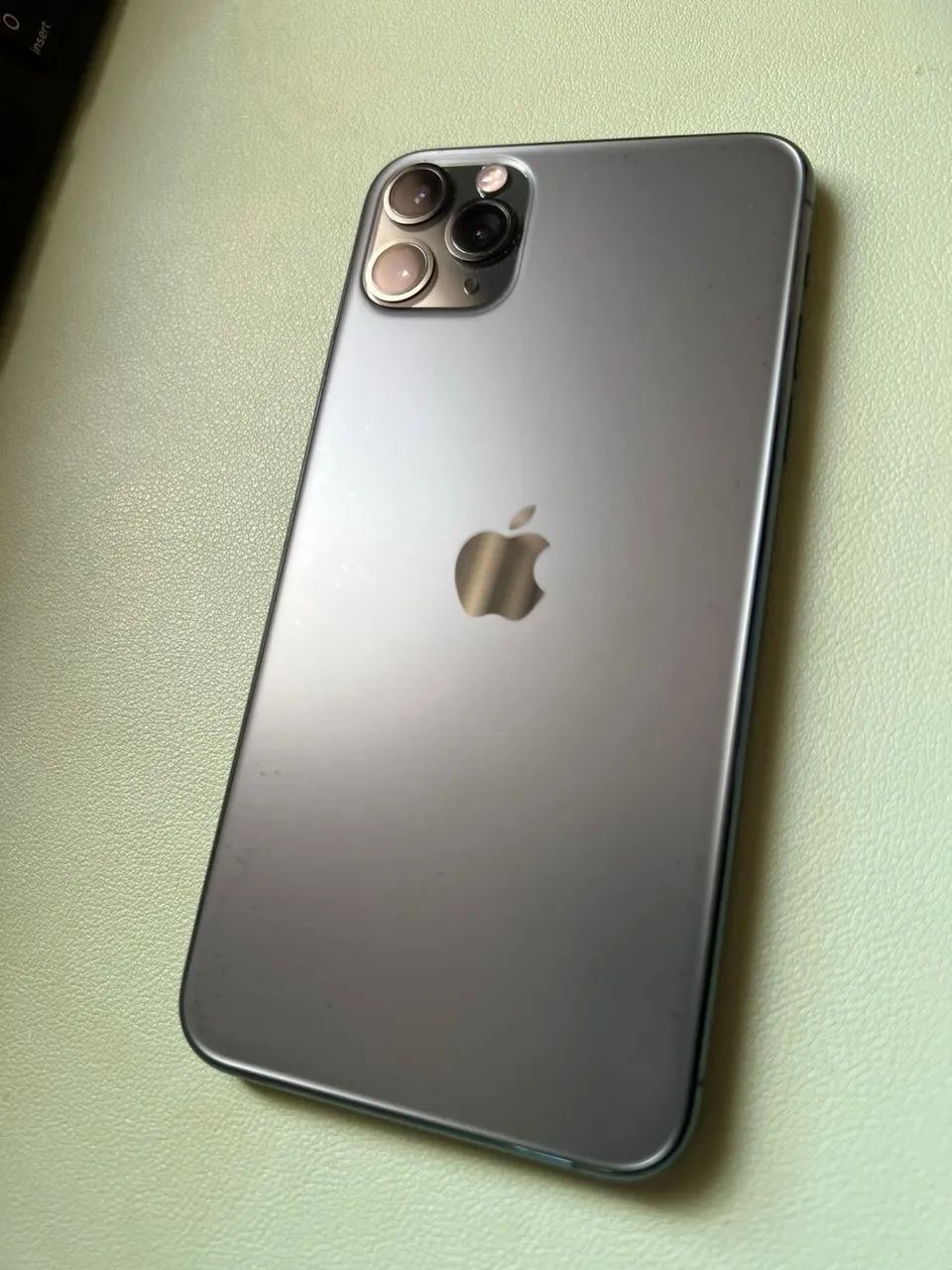 iPhone 11 Pro Max 256 - Foto 3