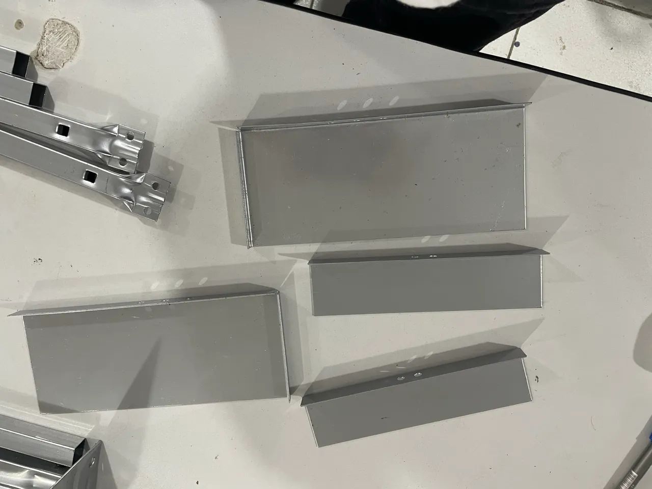 Suporte Para Tv e Vídeo Trava Frontal - Foto 2