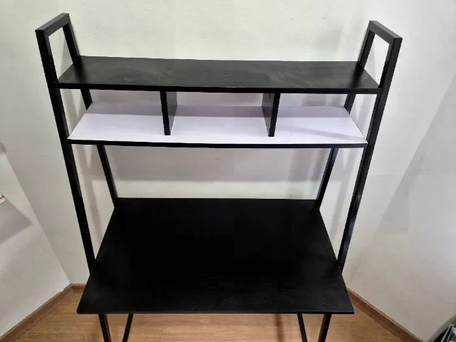 Escrivaninha/ mesinha