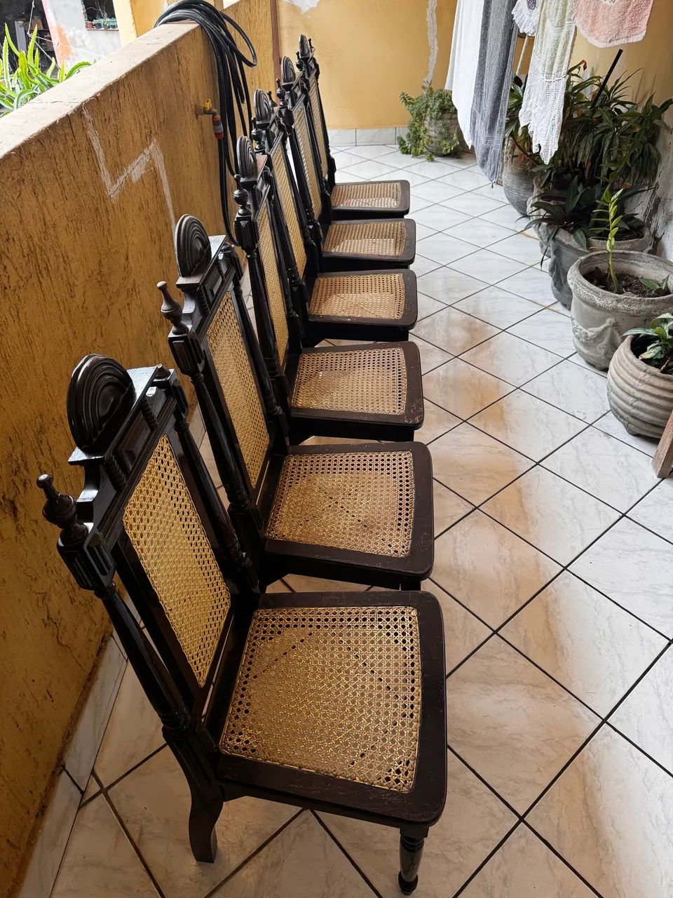 8 Cadeiras antigas de madeira maciça   - Foto 5