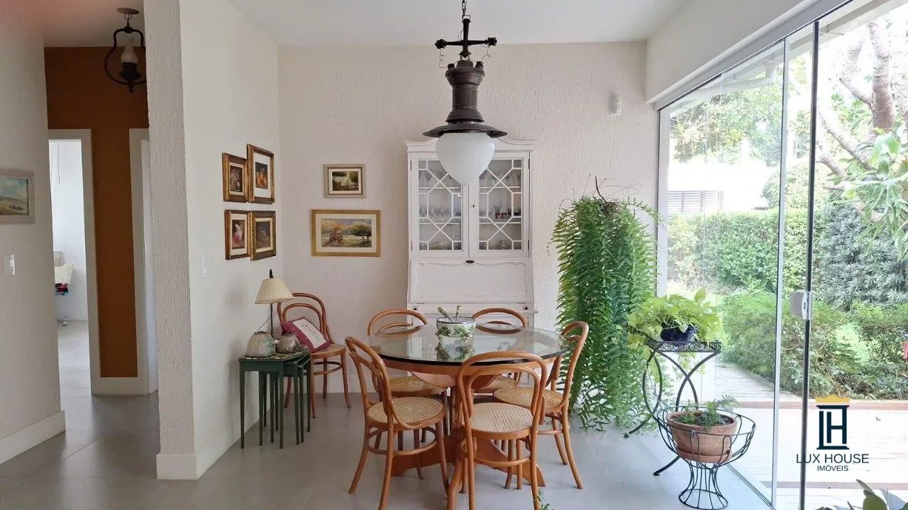 Casa de alto padrão em condomínio - Foto 4