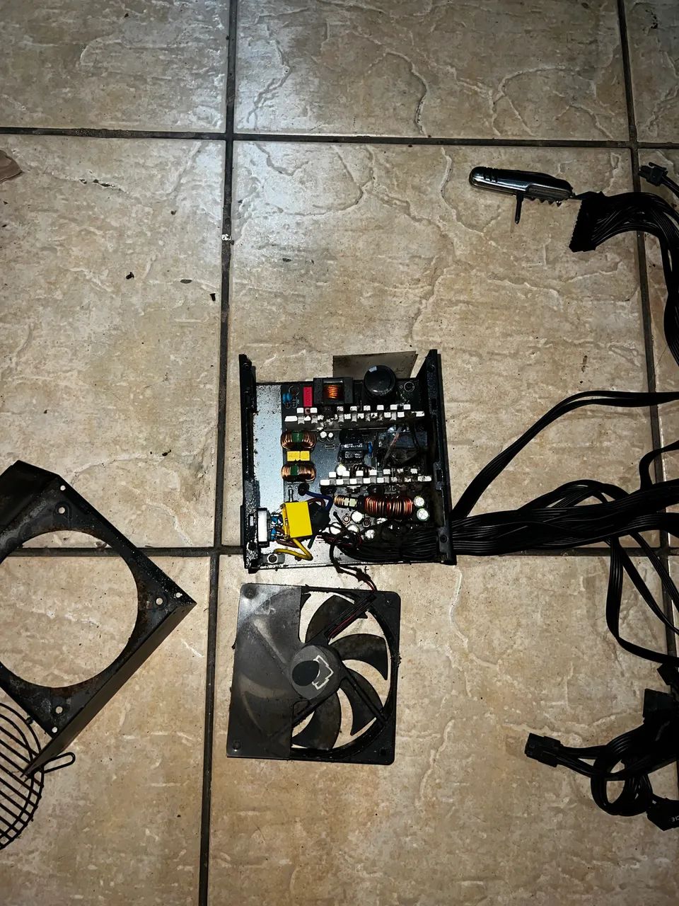 Fonte que explodiu - Foto 2