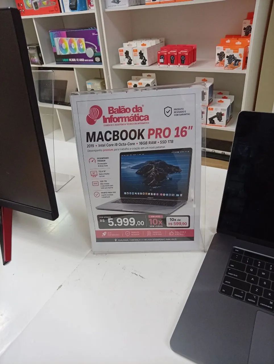 MacBook pro 16 - Foto 2
