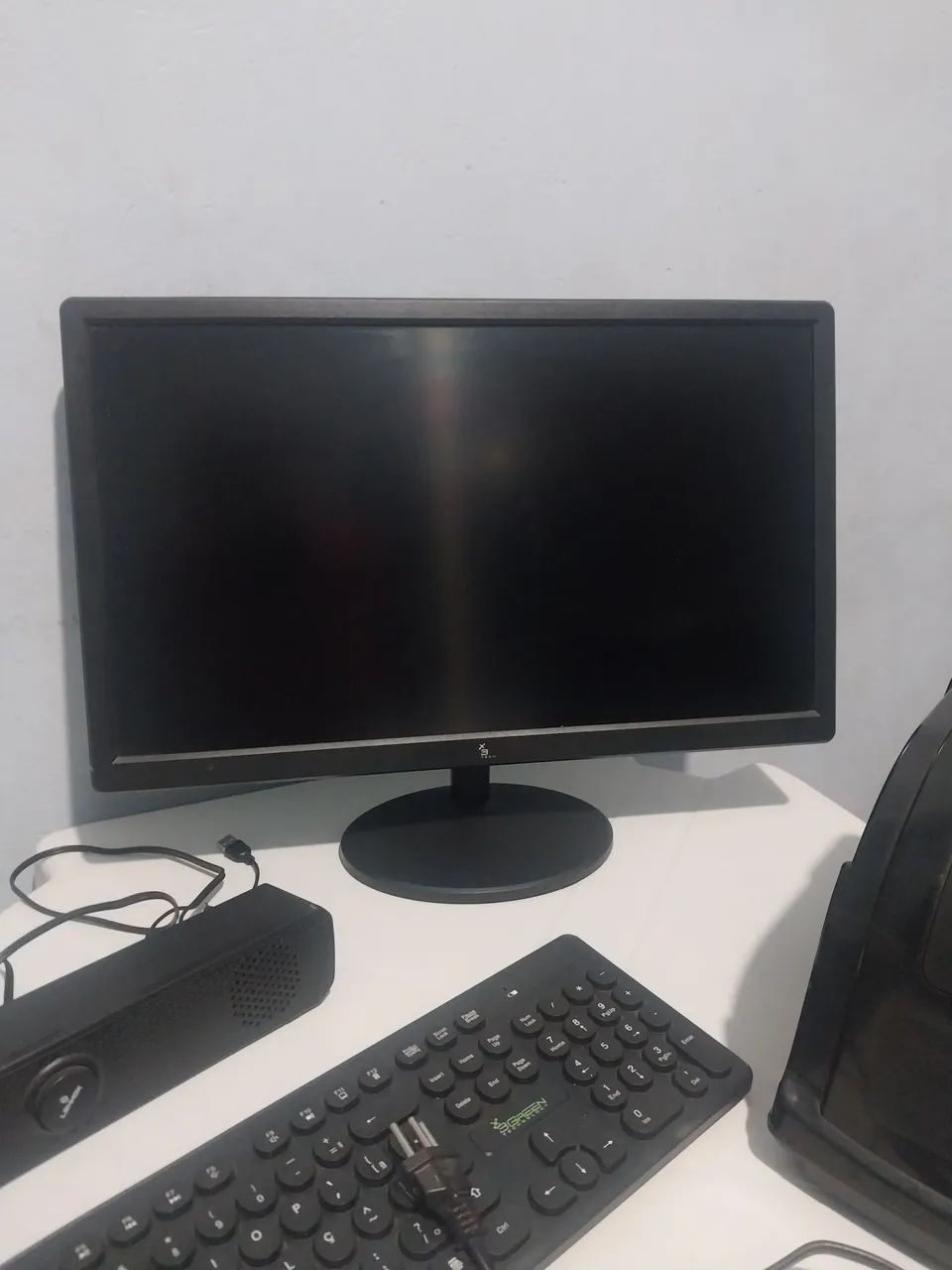 Vendo Monitor 21,5 LED. - Foto 2