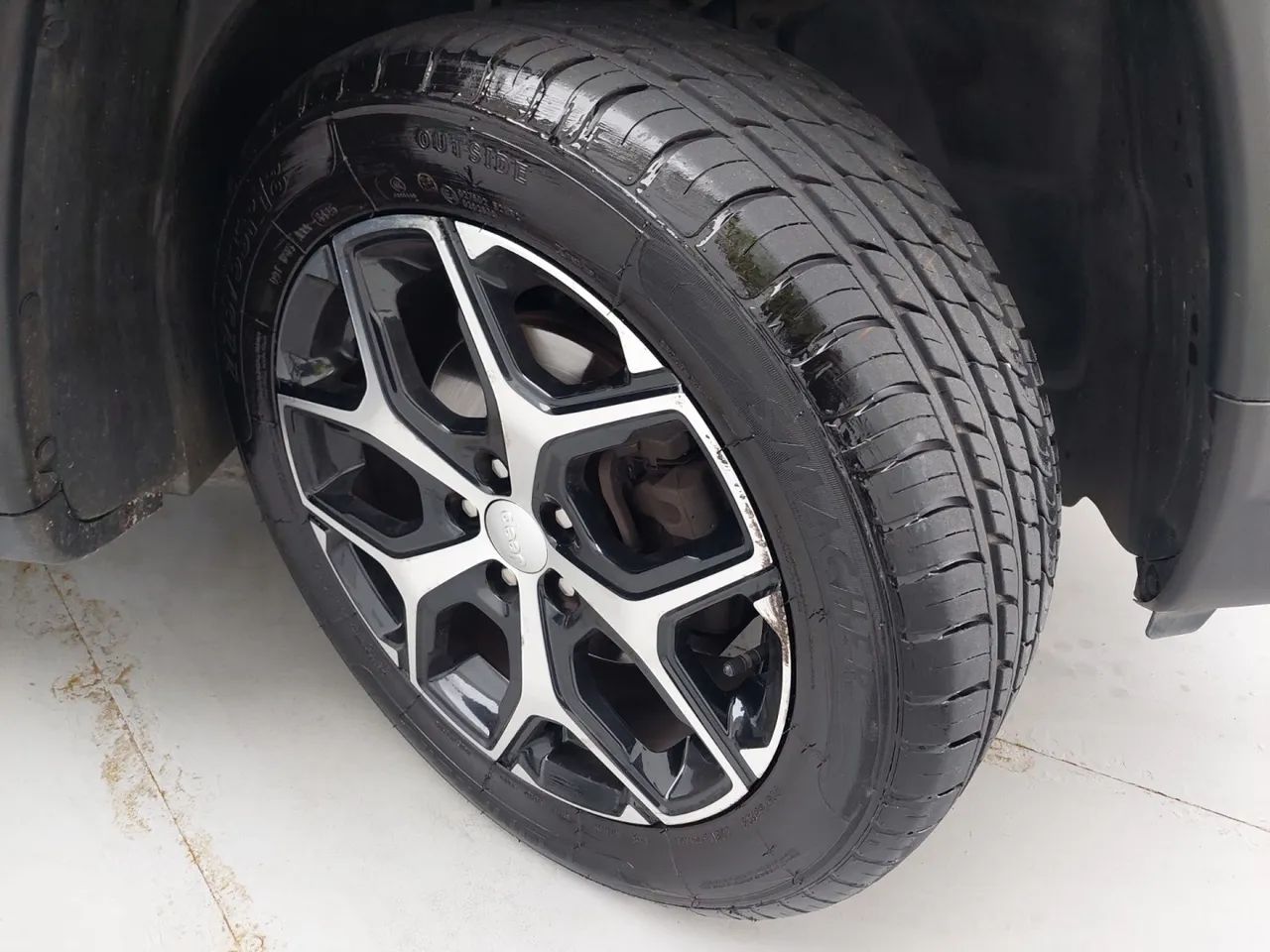 Jeep Compass LONG. T270 1.3 TB 4x2 Flex Aut., foto 13 de 18