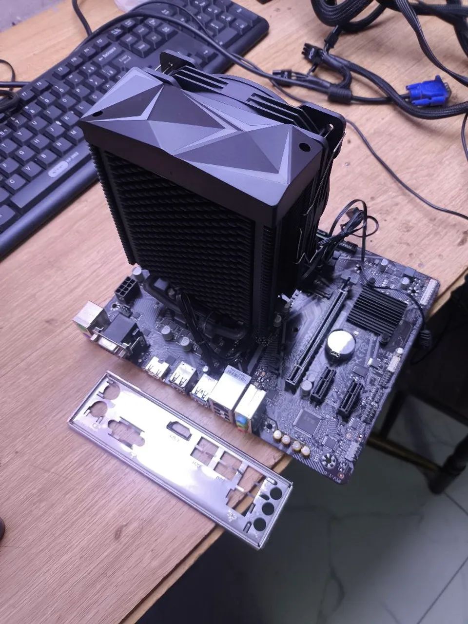placa mãe ddr4 completa - Foto 4
