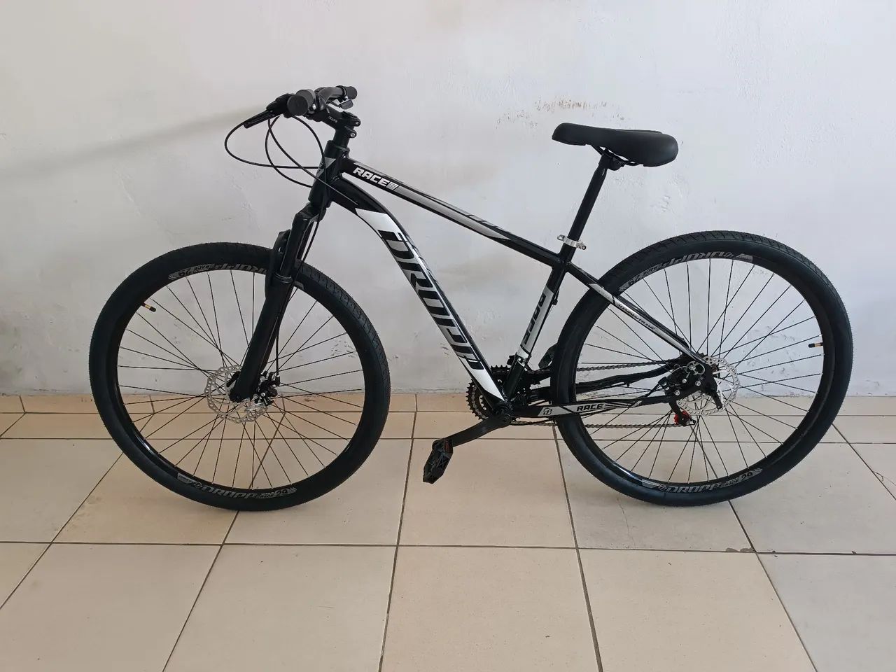 Bicicleta aro 29 aluminio NOVA com nota fiscal 
