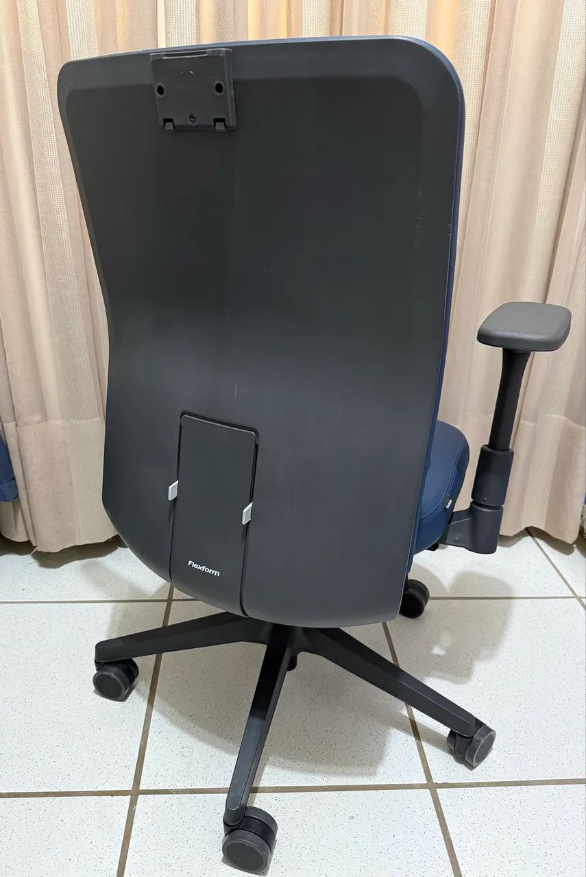 Cadeira Tecton Night Blue Unique Flexform - Foto 4