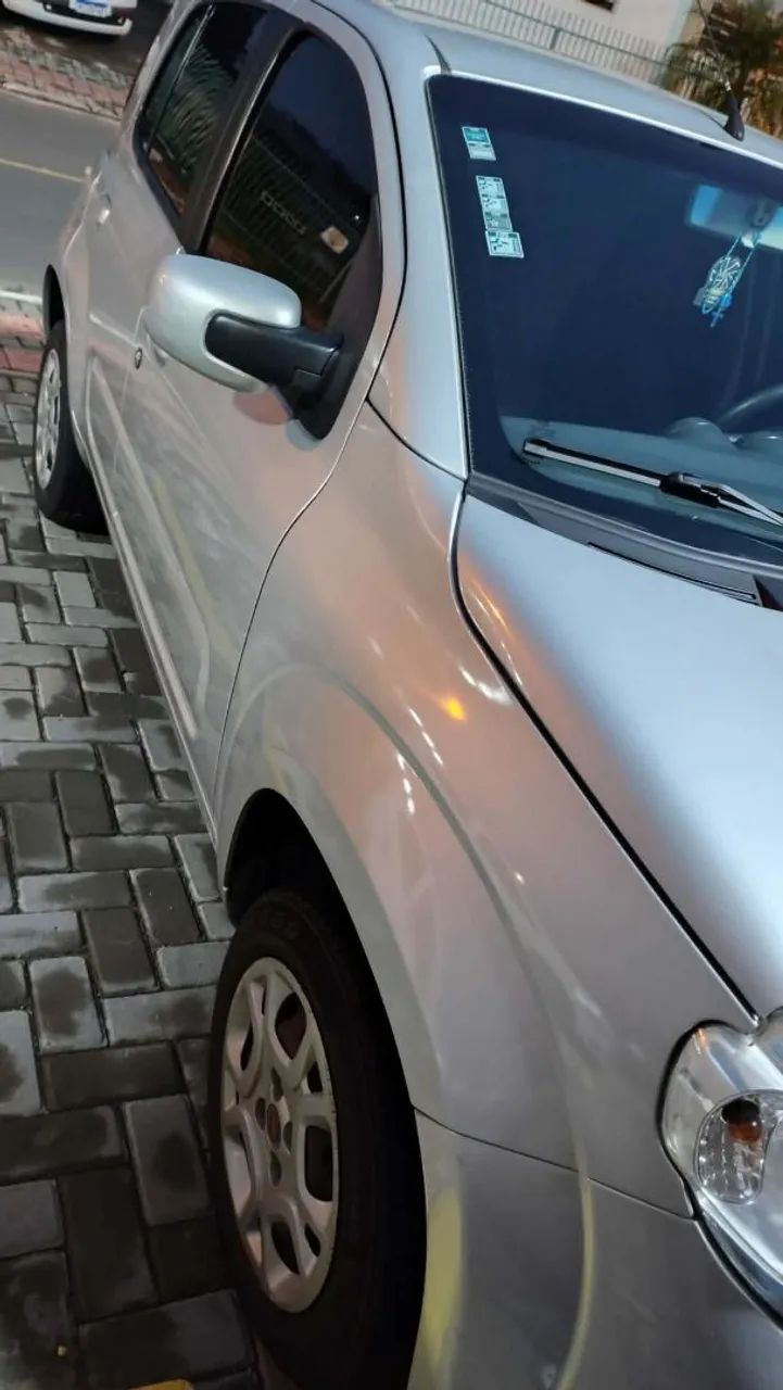 Fiat Uno Vivace/rua 1.0 EVO Fire Flex 8V 5P 2012