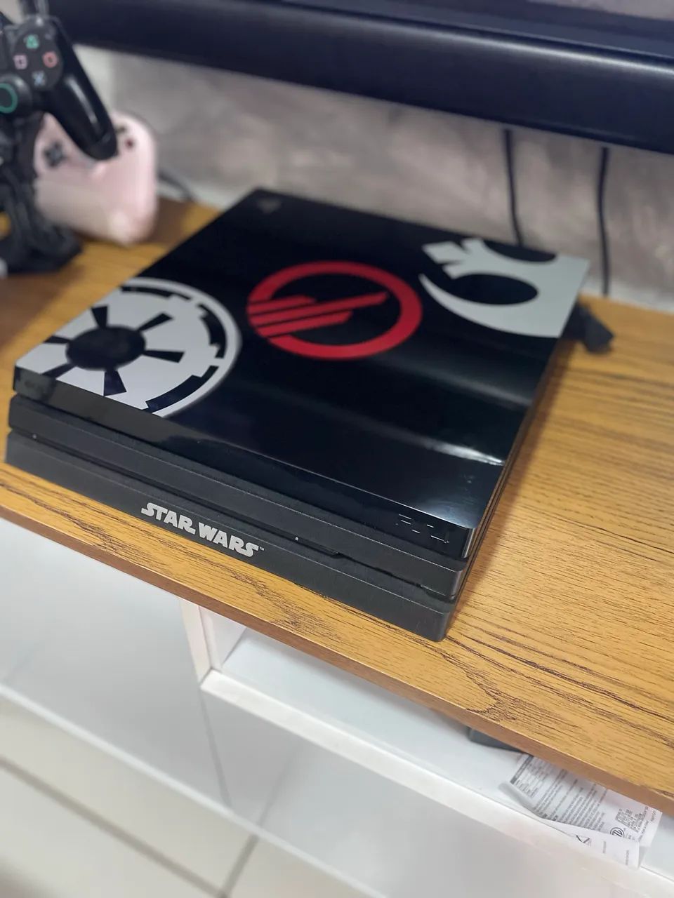 PS4 PRO STAR WARS 1 TERA ATT 12.50 - Foto 2