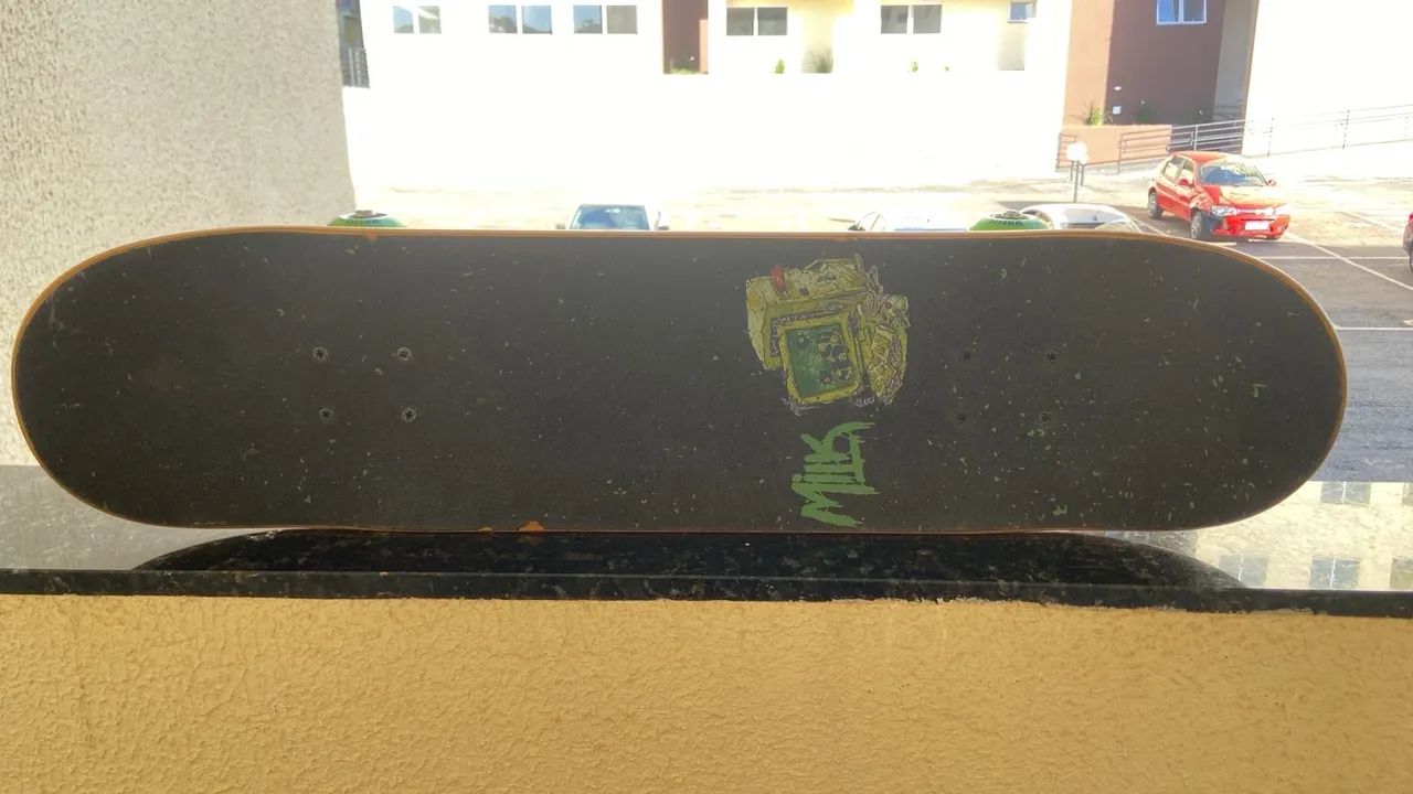 Vendo Skate Profissional - 100% Importado  - Foto 3