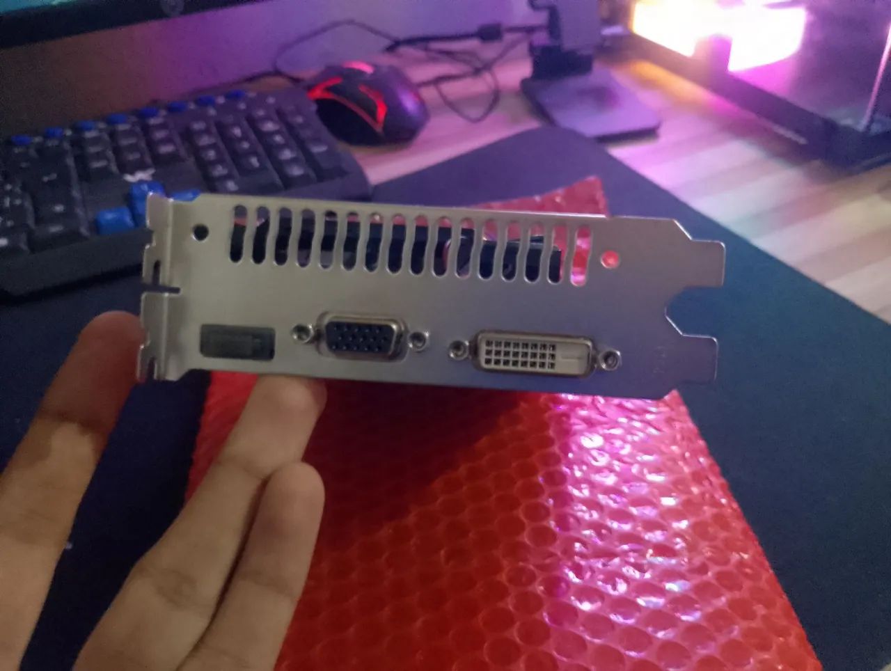 GTX 550 TI - Foto 2