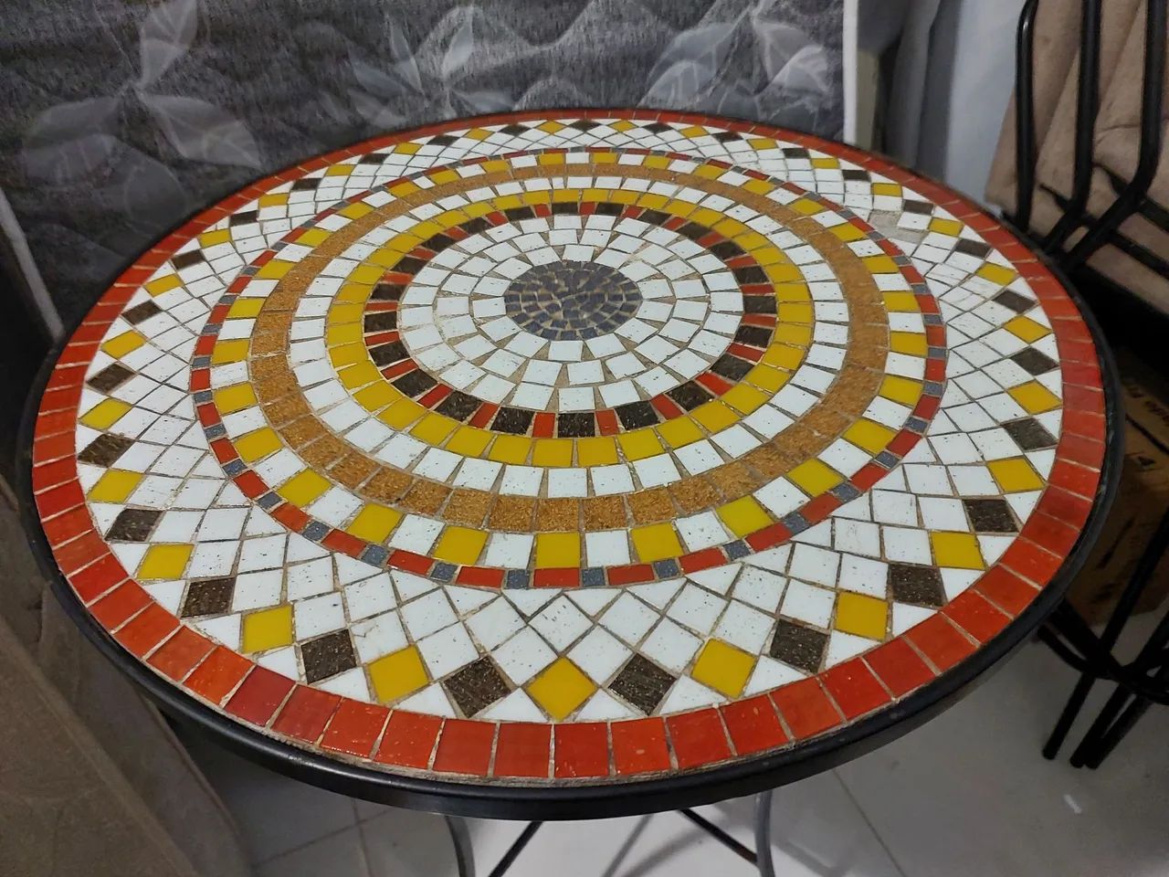 Mesa em Mosaico